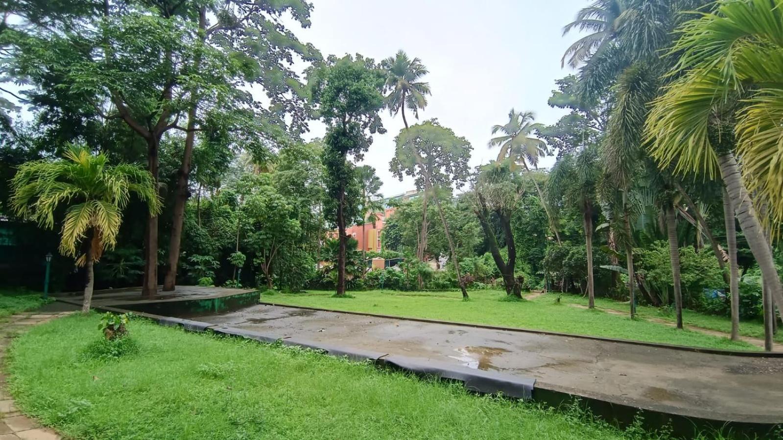 Golden Landmark Green Valley Beach Resort Dona Paula Kültér fotó